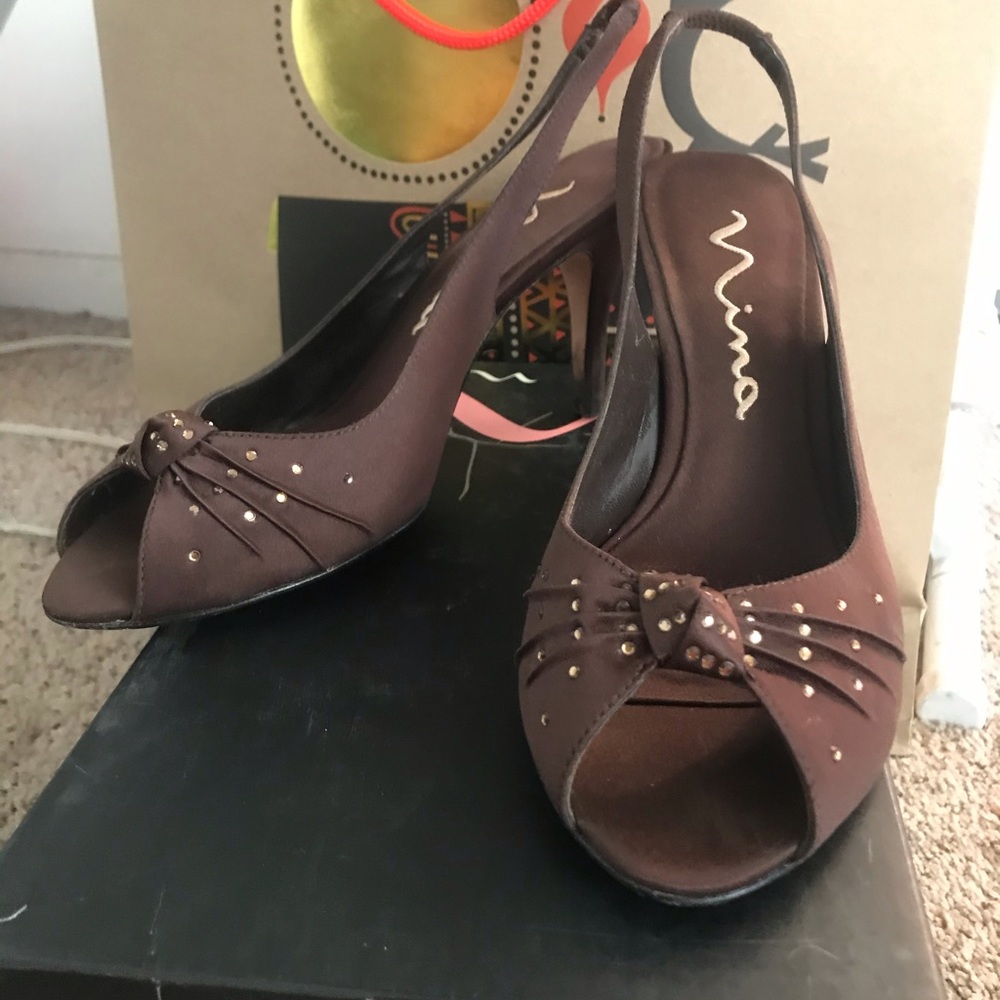 Nina Chocolate Luste Heels